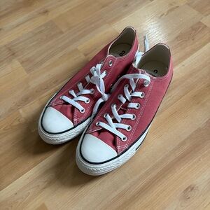 Converse Coral Ankle